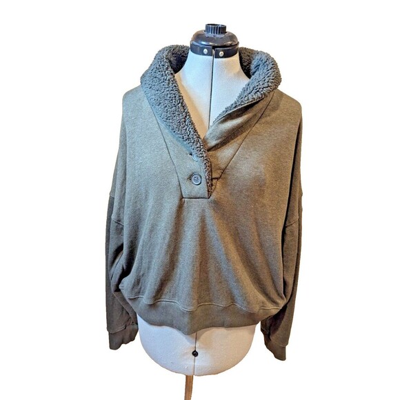 American‎ Eagle Olive Green sweatshirt XL Sherpa collar Soft Goblincore Cozy - Picture 1 of 4